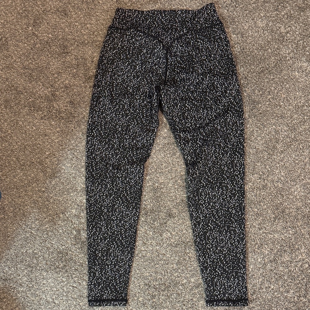 BuffBunny Black/White Leggings
